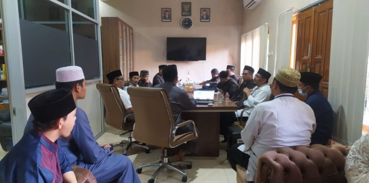Study Banding Pontren Ibnu Abbas Seragen